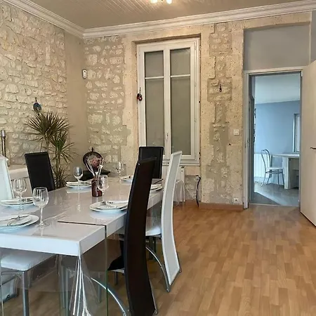 Apartman Maison En Plein Centre-ville *