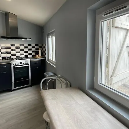 Maison En Plein Centre-ville Apartman *